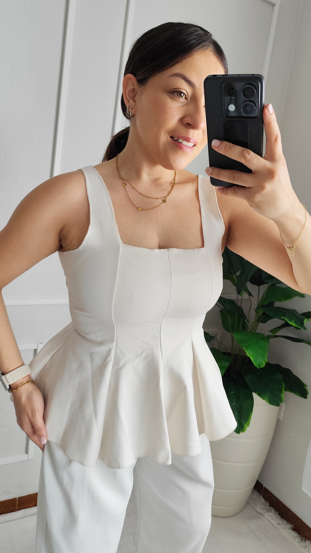 Blusa Peplum top feminino Estruturada – Elegância e Versatilidade