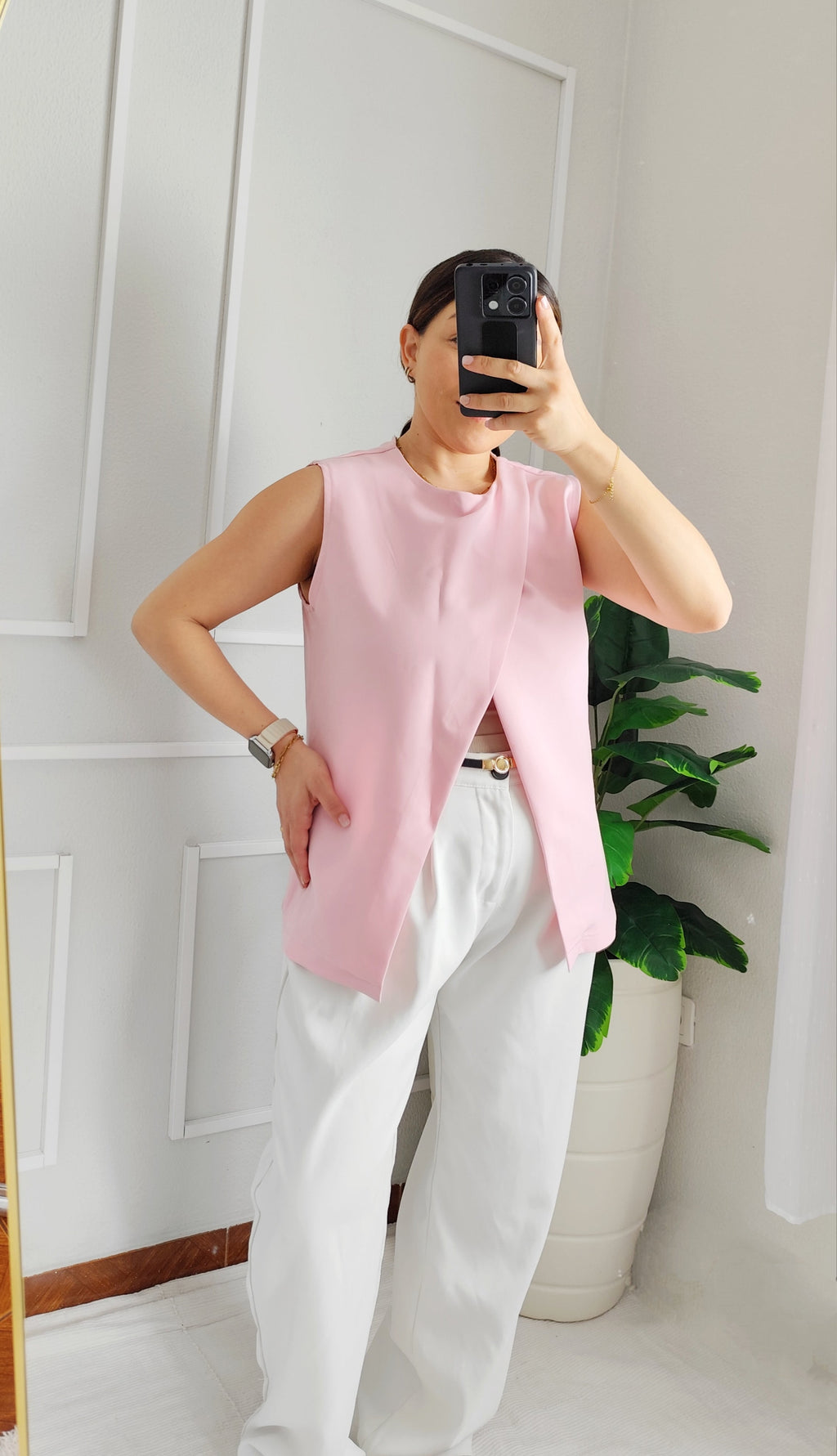 Top Assimétrico Sem Mangas – Elegância e Leveza envio rápido